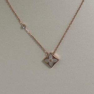 COPY - COLOR BLOSSOM BB STAR PENDANT, MOTHER OF PEARL